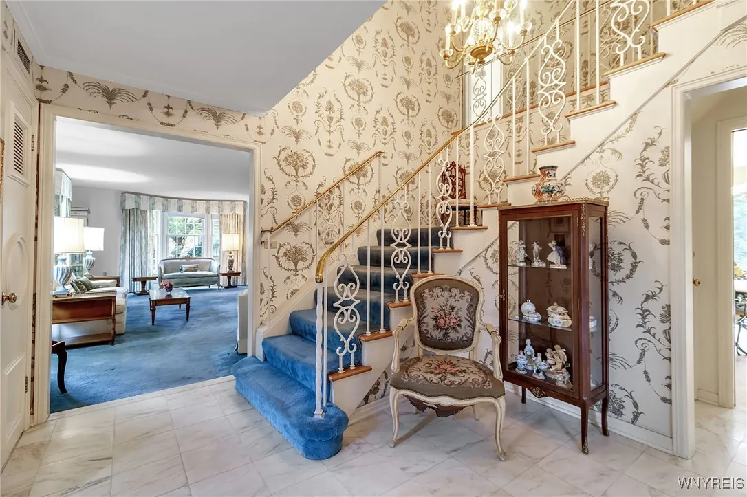 137 Nottingham, Buffalo, New York 14216, Buffalo, New York 14216, 5 Bedrooms Bedrooms, 10 Rooms Rooms,4 BathroomsBathrooms,Residential,For Sale,137 Nottingham, Buffalo, New York 14216,B1633268
