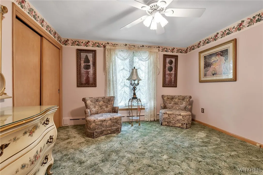 226 East Treehaven Road, Cheektowaga, New York 142, Cheektowaga, New York 14215, 3 Bedrooms Bedrooms, 8 Rooms Rooms,2 BathroomsBathrooms,Residential,For Sale,226 East Treehaven Road, Cheektowaga, New York 142,0,B1633604