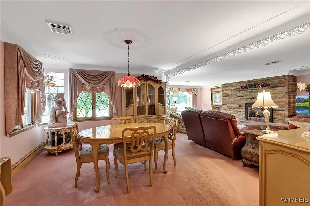 226 East Treehaven Road, Cheektowaga, New York 142, Cheektowaga, New York 14215, 3 Bedrooms Bedrooms, 8 Rooms Rooms,2 BathroomsBathrooms,Residential,For Sale,226 East Treehaven Road, Cheektowaga, New York 142,0,B1633604