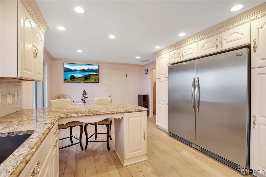 226 East Treehaven Road, Cheektowaga, New York 142, Cheektowaga, New York 14215, 3 Bedrooms Bedrooms, 8 Rooms Rooms,2 BathroomsBathrooms,Residential,For Sale,226 East Treehaven Road, Cheektowaga, New York 142,0,B1633604