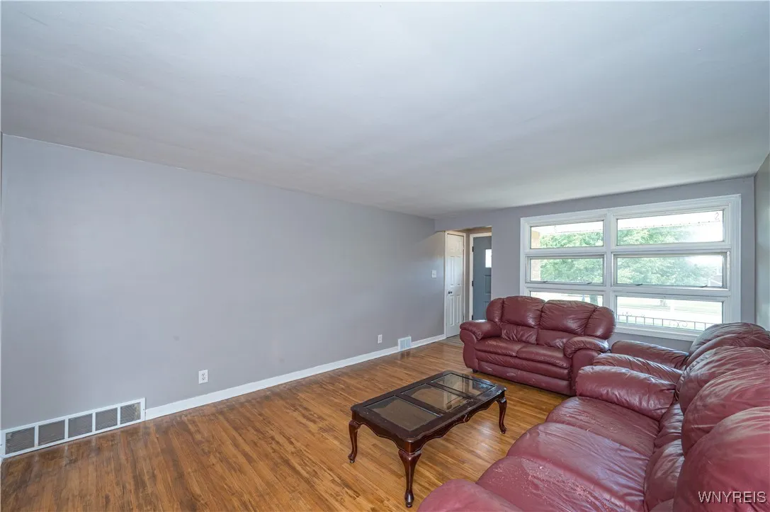 15 Alden Avenue, Buffalo, New York 14216, Buffalo, New York 14216, 3 Bedrooms Bedrooms, 6 Rooms Rooms,1 BathroomBathrooms,Residential,For Sale,15 Alden Avenue, Buffalo, New York 14216,0,B1633702
