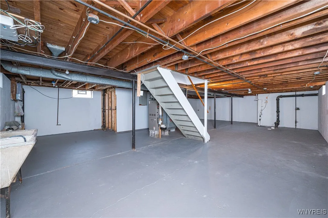 15 Alden Avenue, Buffalo, New York 14216, Buffalo, New York 14216, 3 Bedrooms Bedrooms, 6 Rooms Rooms,1 BathroomBathrooms,Residential,For Sale,15 Alden Avenue, Buffalo, New York 14216,0,B1633702