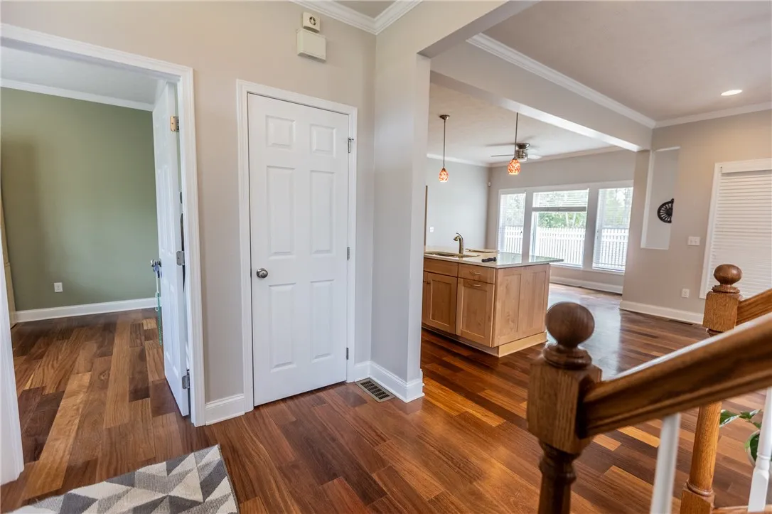 37 Heritage Dr, Geneseo, New York 14454, Geneseo, New York 14454, 3 Bedrooms Bedrooms, 6 Rooms Rooms,2 BathroomsBathrooms,Residential,For Sale,37 Heritage Dr, Geneseo, New York 14454,0,R1633615