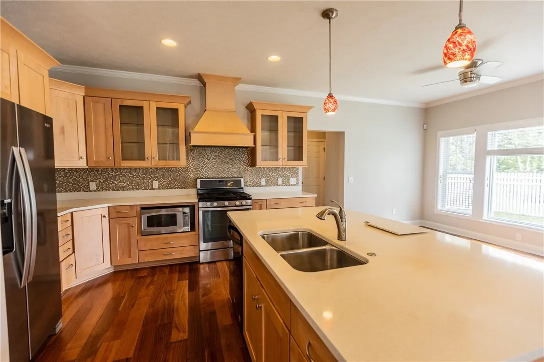 37 Heritage Dr, Geneseo, New York 14454, Geneseo, New York 14454, 3 Bedrooms Bedrooms, 6 Rooms Rooms,2 BathroomsBathrooms,Residential,For Sale,37 Heritage Dr, Geneseo, New York 14454,0,R1633615