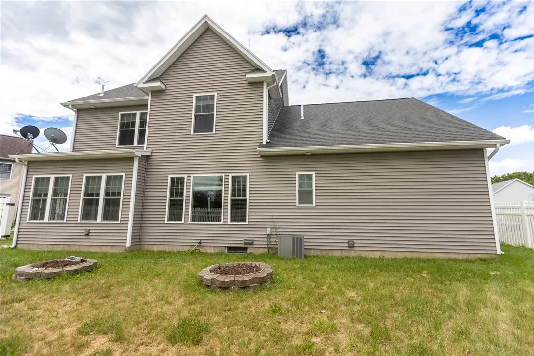 37 Heritage Dr, Geneseo, New York 14454, Geneseo, New York 14454, 3 Bedrooms Bedrooms, 6 Rooms Rooms,2 BathroomsBathrooms,Residential,For Sale,37 Heritage Dr, Geneseo, New York 14454,0,R1633615