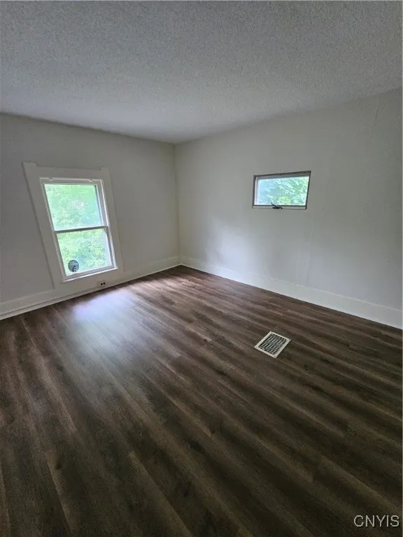 230 North Indiana Avenue, Watertown City, New York, Watertown City, New York 13601, 3 Bedrooms Bedrooms, 7 Rooms Rooms,2 BathroomsBathrooms,Residential Lease,For Rent,230 North Indiana Avenue, Watertown City, New York,0,S1633765