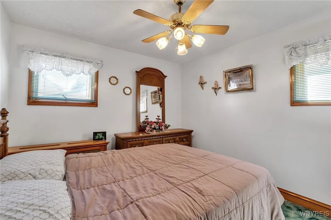 305 South Ogden Street, Buffalo, New York 14206, Buffalo, New York 14206, 4 Bedrooms Bedrooms, ,2 BathroomsBathrooms,Residential,Closed,305 South Ogden Street, Buffalo, New York 14206,0,B1633273
