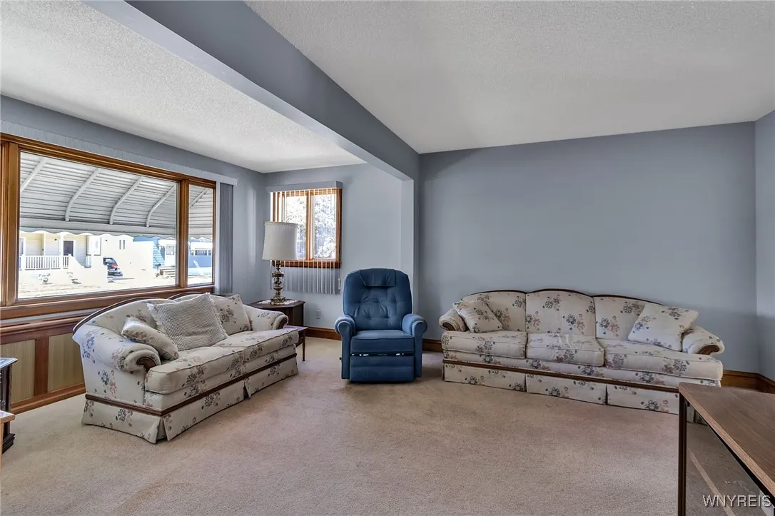 305 South Ogden Street, Buffalo, New York 14206, Buffalo, New York 14206, 4 Bedrooms Bedrooms, ,2 BathroomsBathrooms,Residential,Closed,305 South Ogden Street, Buffalo, New York 14206,0,B1633273