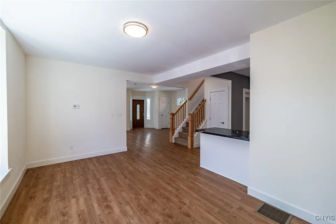 416 Elm Street, Syracuse, New York 13203, Syracuse, New York 13203, 4 Bedrooms Bedrooms, 7 Rooms Rooms,1 BathroomBathrooms,Residential,For Sale,416 Elm Street, Syracuse, New York 13203,0,S1633304