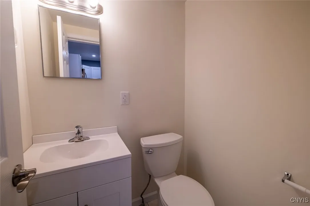 416 Elm Street, Syracuse, New York 13203, Syracuse, New York 13203, 4 Bedrooms Bedrooms, 7 Rooms Rooms,1 BathroomBathrooms,Residential,For Sale,416 Elm Street, Syracuse, New York 13203,0,S1633304