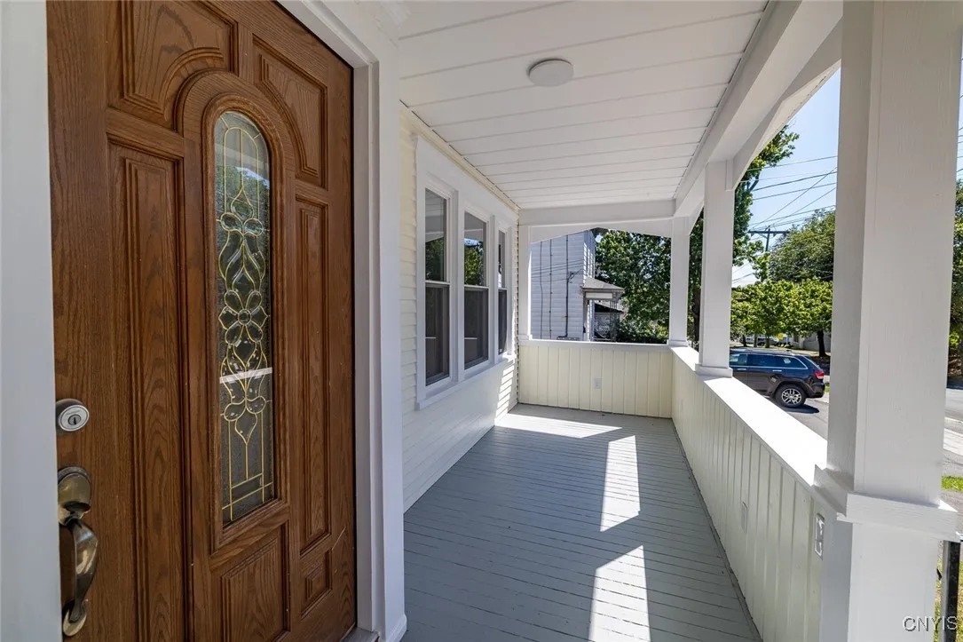 416 Elm Street, Syracuse, New York 13203, Syracuse, New York 13203, 4 Bedrooms Bedrooms, 7 Rooms Rooms,1 BathroomBathrooms,Residential,For Sale,416 Elm Street, Syracuse, New York 13203,0,S1633304
