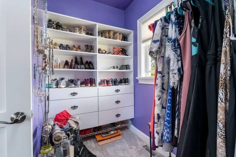147 Kensington Court, Livonia, New York 14487, Livonia, New York 14487, 5 Bedrooms Bedrooms, 14 Rooms Rooms,4 BathroomsBathrooms,Residential,For Sale,147 Kensington Court, Livonia, New York 14487,0,R1633760