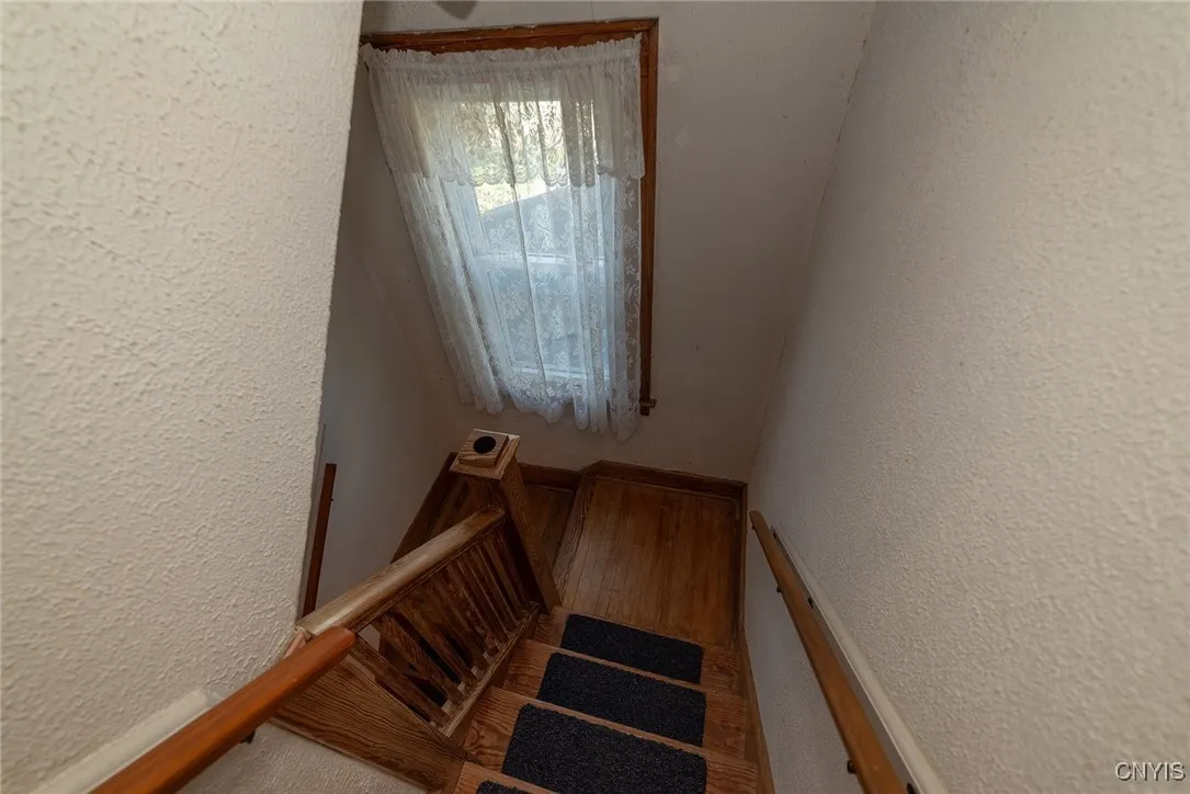 6325 North Kirkville Road, Manlius, New York 13082, Manlius, New York 13082, 4 Bedrooms Bedrooms, 8 Rooms Rooms,2 BathroomsBathrooms,Residential,Closed,6325 North Kirkville Road, Manlius, New York 13082,0,S1633318