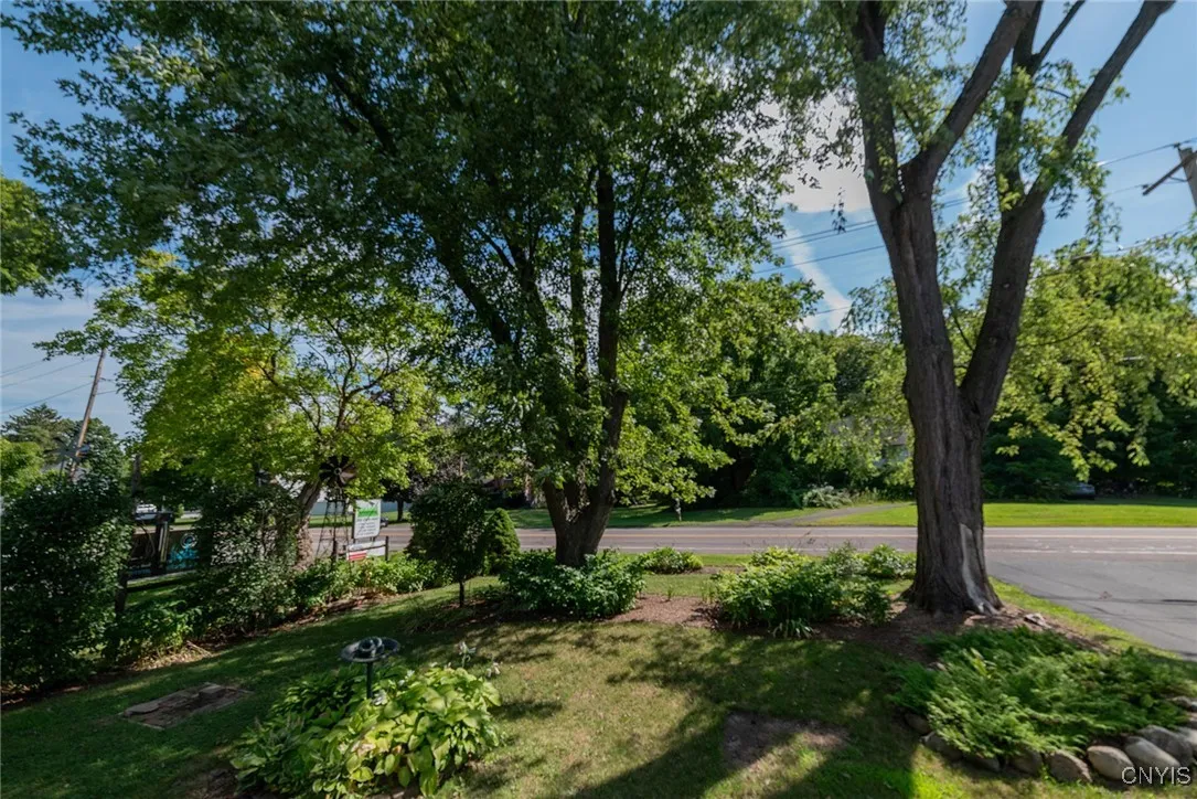 6325 North Kirkville Road, Manlius, New York 13082, Manlius, New York 13082, 4 Bedrooms Bedrooms, 8 Rooms Rooms,2 BathroomsBathrooms,Residential,Closed,6325 North Kirkville Road, Manlius, New York 13082,0,S1633318