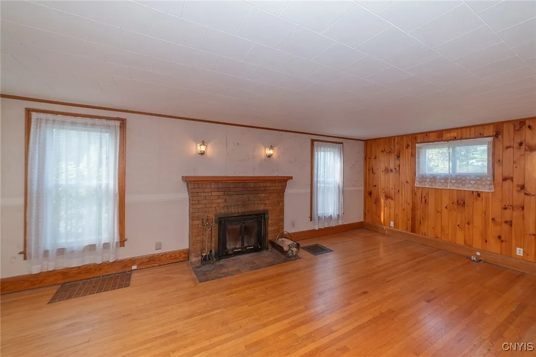 6325 North Kirkville Road, Manlius, New York 13082, Manlius, New York 13082, 4 Bedrooms Bedrooms, 8 Rooms Rooms,2 BathroomsBathrooms,Residential,Closed,6325 North Kirkville Road, Manlius, New York 13082,0,S1633318