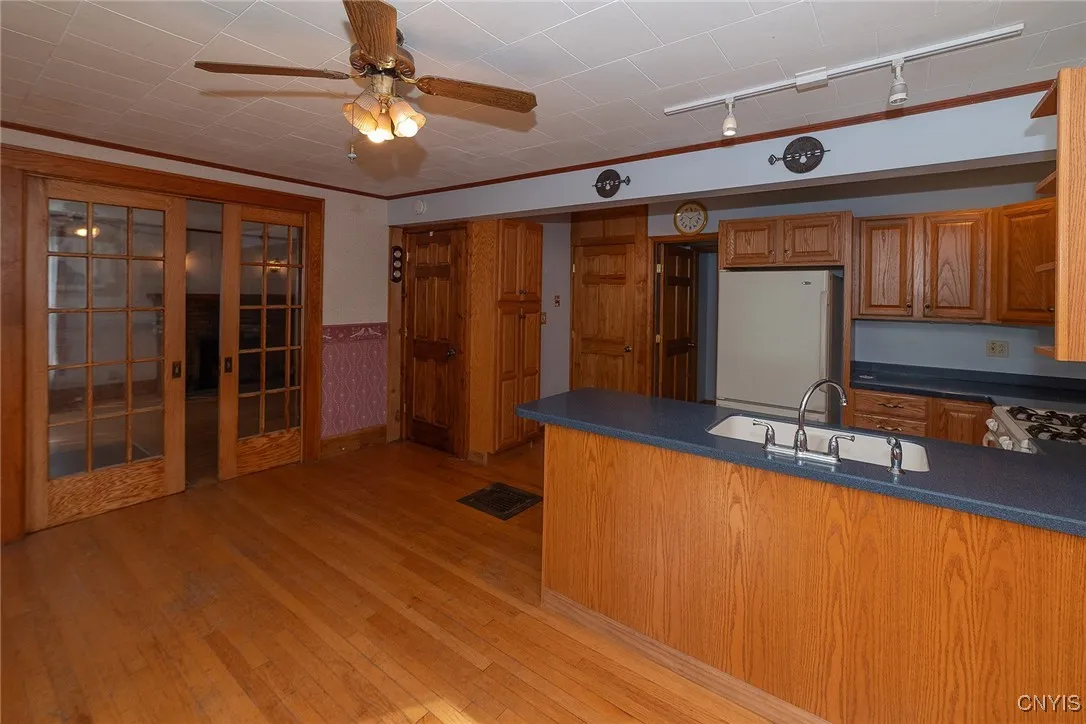 6325 North Kirkville Road, Manlius, New York 13082, Manlius, New York 13082, 4 Bedrooms Bedrooms, 8 Rooms Rooms,2 BathroomsBathrooms,Residential,Closed,6325 North Kirkville Road, Manlius, New York 13082,0,S1633318