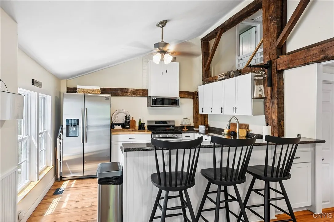 1909 Rose Hill Road, Skaneateles, New York 13152, Skaneateles, New York 13152, 4 Bedrooms Bedrooms, 10 Rooms Rooms,2 BathroomsBathrooms,Residential,For Sale,1909 Rose Hill Road, Skaneateles, New York 13152,0,S1633773