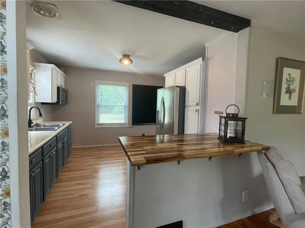 134 Cayuga Street, Seneca Falls, New York 13148, Seneca Falls, New York 13148, 2 Bedrooms Bedrooms, 5 Rooms Rooms,1 BathroomBathrooms,Residential,Closed,134 Cayuga Street, Seneca Falls, New York 13148,0,R1631924