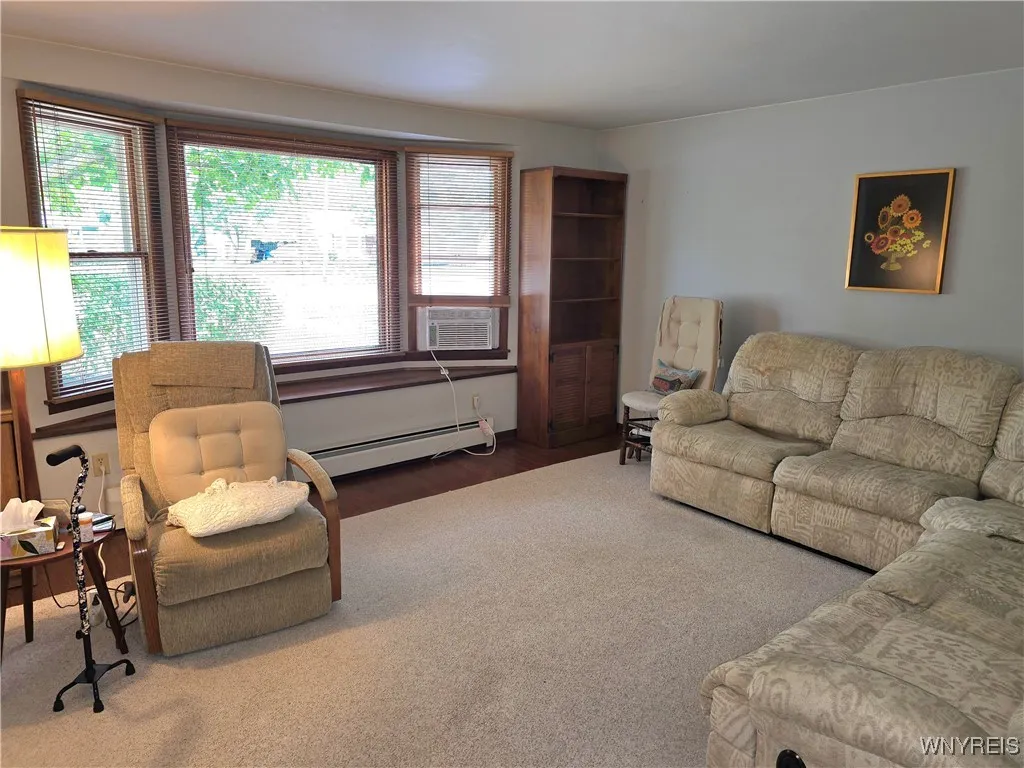 4358 Beach Ridge Road, Pendleton, New York 14120, Pendleton, New York 14120, 3 Bedrooms Bedrooms, 6 Rooms Rooms,1 BathroomBathrooms,Residential,Closed,4358 Beach Ridge Road, Pendleton, New York 14120,0,B1633429