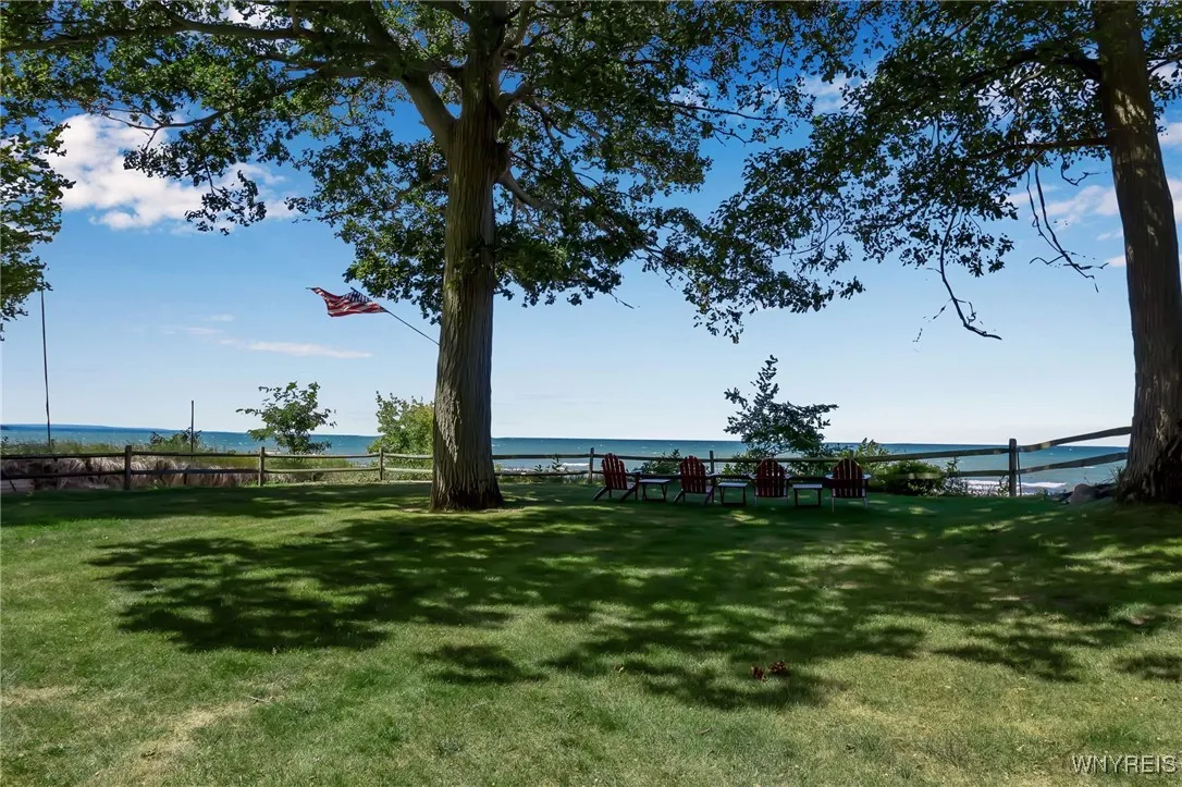 565 Wendt Road, Evans, New York 14006, Evans, New York 14006, 4 Bedrooms Bedrooms, 16 Rooms Rooms,3 BathroomsBathrooms,Residential,For Sale,565 Wendt Road, Evans, New York 14006,0,B1633238
