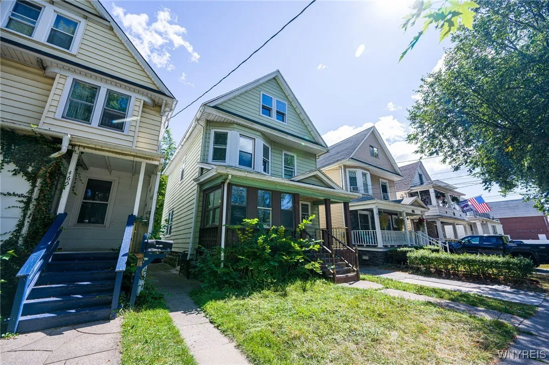 463 East Street, Buffalo, New York 14068, Buffalo, New York 14068, 4 Bedrooms Bedrooms, 7 Rooms Rooms,1 BathroomBathrooms,Residential,For Sale,463 East Street, Buffalo, New York 14068,0,B1633552