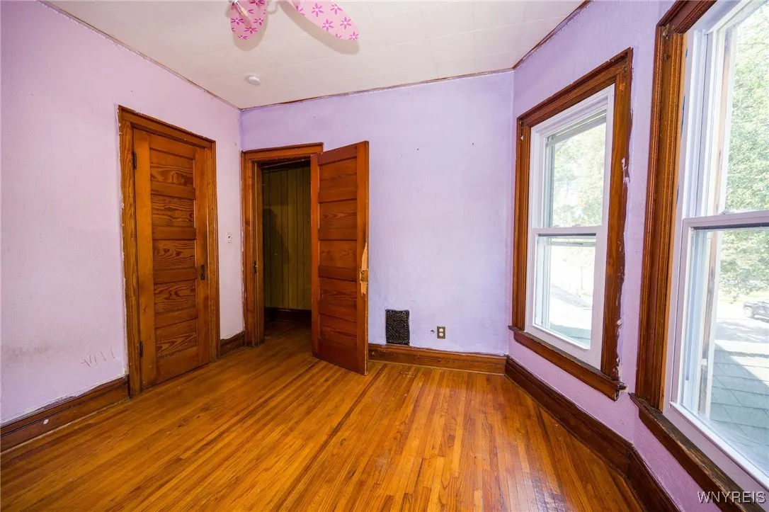 463 East Street, Buffalo, New York 14068, Buffalo, New York 14068, 4 Bedrooms Bedrooms, 7 Rooms Rooms,1 BathroomBathrooms,Residential,For Sale,463 East Street, Buffalo, New York 14068,0,B1633552