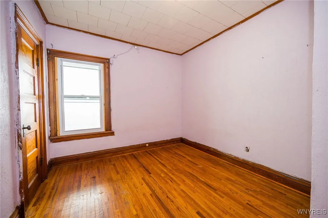 463 East Street, Buffalo, New York 14068, Buffalo, New York 14068, 4 Bedrooms Bedrooms, 7 Rooms Rooms,1 BathroomBathrooms,Residential,For Sale,463 East Street, Buffalo, New York 14068,0,B1633552