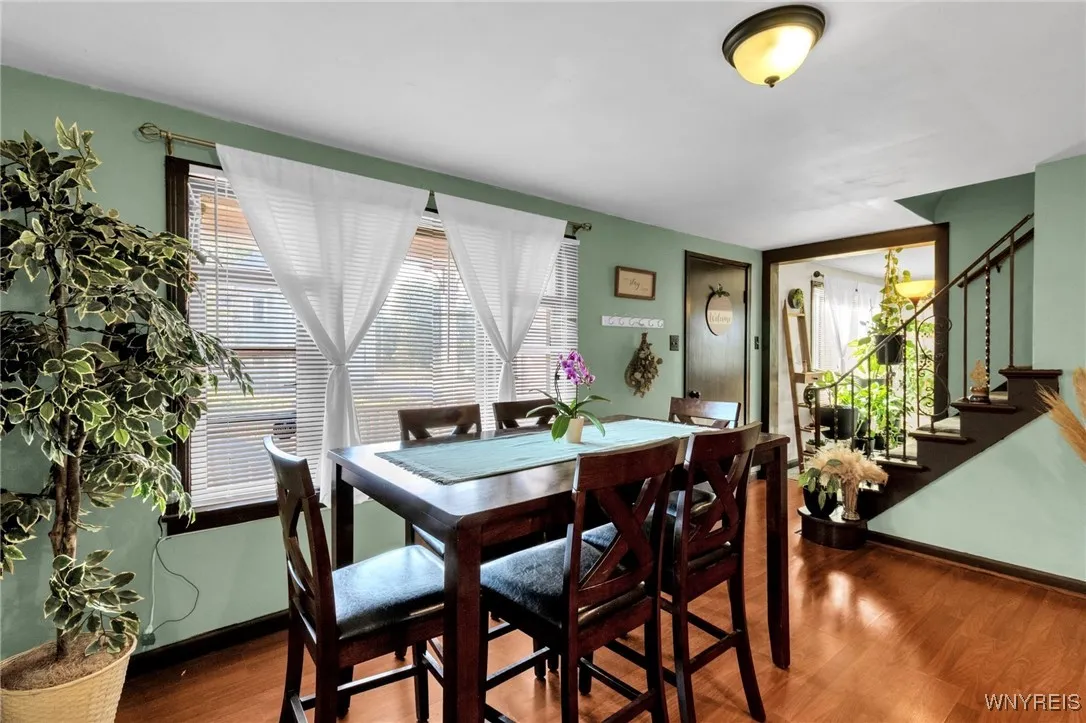 145 Hoerner Avenue, Cheektowaga, New York 14211, Cheektowaga, New York 14211, 2 Bedrooms Bedrooms, 6 Rooms Rooms,1 BathroomBathrooms,Residential,For Sale,145 Hoerner Avenue, Cheektowaga, New York 14211,0,B1633129
