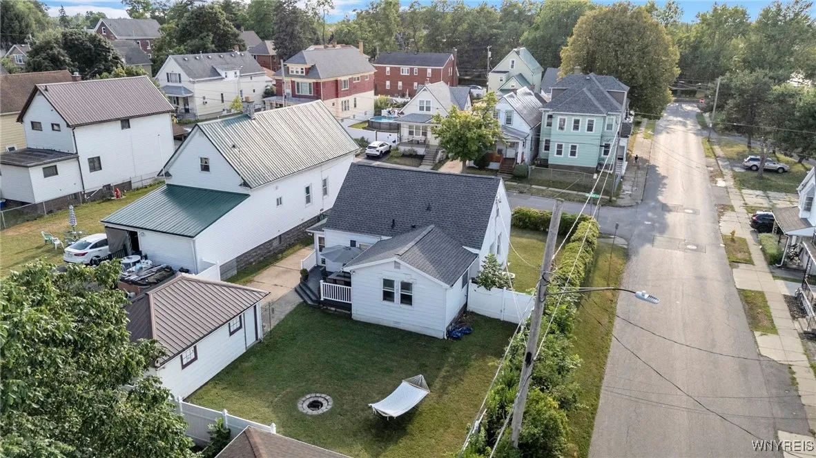145 Hoerner Avenue, Cheektowaga, New York 14211, Cheektowaga, New York 14211, 2 Bedrooms Bedrooms, 6 Rooms Rooms,1 BathroomBathrooms,Residential,For Sale,145 Hoerner Avenue, Cheektowaga, New York 14211,0,B1633129