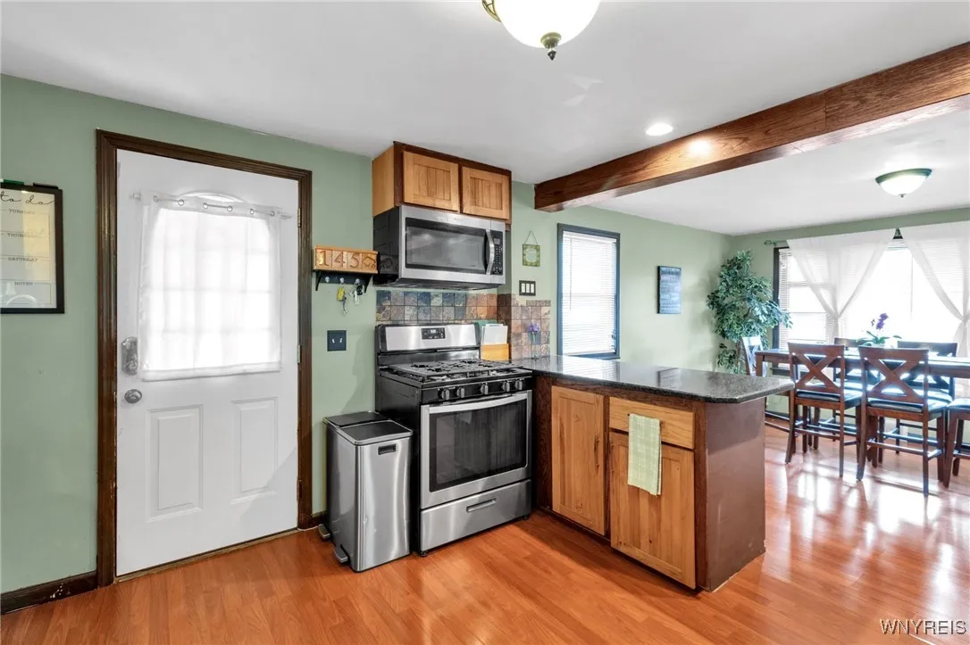 145 Hoerner Avenue, Cheektowaga, New York 14211, Cheektowaga, New York 14211, 2 Bedrooms Bedrooms, 6 Rooms Rooms,1 BathroomBathrooms,Residential,For Sale,145 Hoerner Avenue, Cheektowaga, New York 14211,0,B1633129