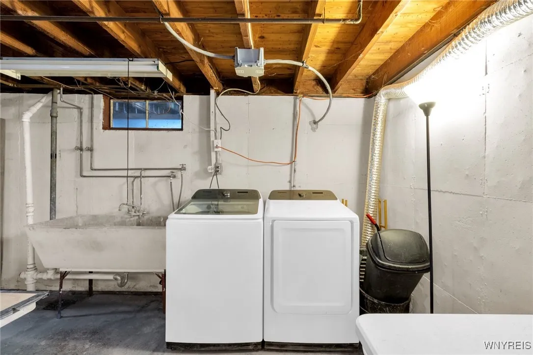145 Hoerner Avenue, Cheektowaga, New York 14211, Cheektowaga, New York 14211, 2 Bedrooms Bedrooms, 6 Rooms Rooms,1 BathroomBathrooms,Residential,For Sale,145 Hoerner Avenue, Cheektowaga, New York 14211,0,B1633129
