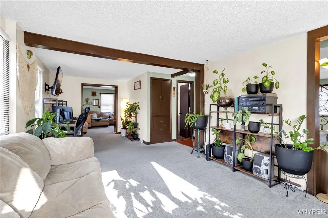 145 Hoerner Avenue, Cheektowaga, New York 14211, Cheektowaga, New York 14211, 2 Bedrooms Bedrooms, 6 Rooms Rooms,1 BathroomBathrooms,Residential,For Sale,145 Hoerner Avenue, Cheektowaga, New York 14211,0,B1633129