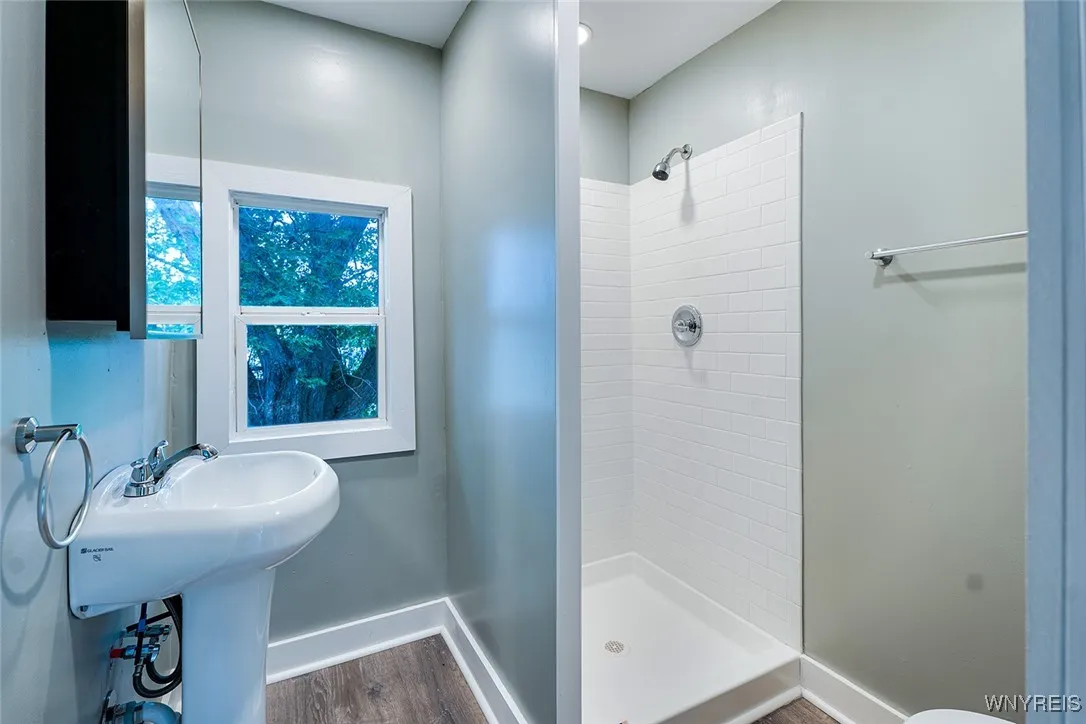 8 Keppel Street, Buffalo, New York 14210, Buffalo, New York 14210, 6 Bedrooms Bedrooms, ,2 BathroomsBathrooms,Residential,For Sale,8 Keppel Street, Buffalo, New York 14210,0,B1633791