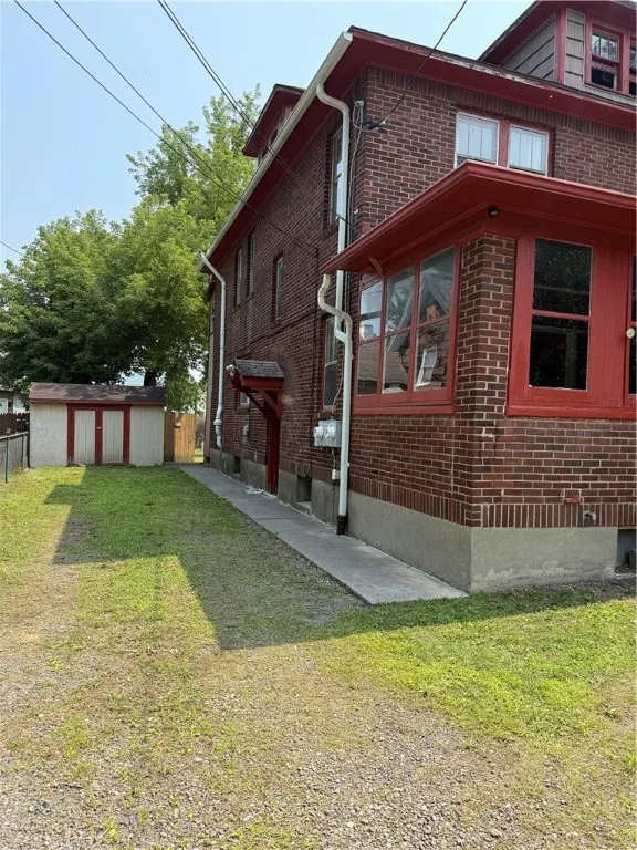 198 Chapin Street, Binghamton, New York 13905, Binghamton, New York 13905, 5 Bedrooms Bedrooms, ,3 BathroomsBathrooms,Residential,For Sale,198 Chapin Street, Binghamton, New York 13905,0,R1633758
