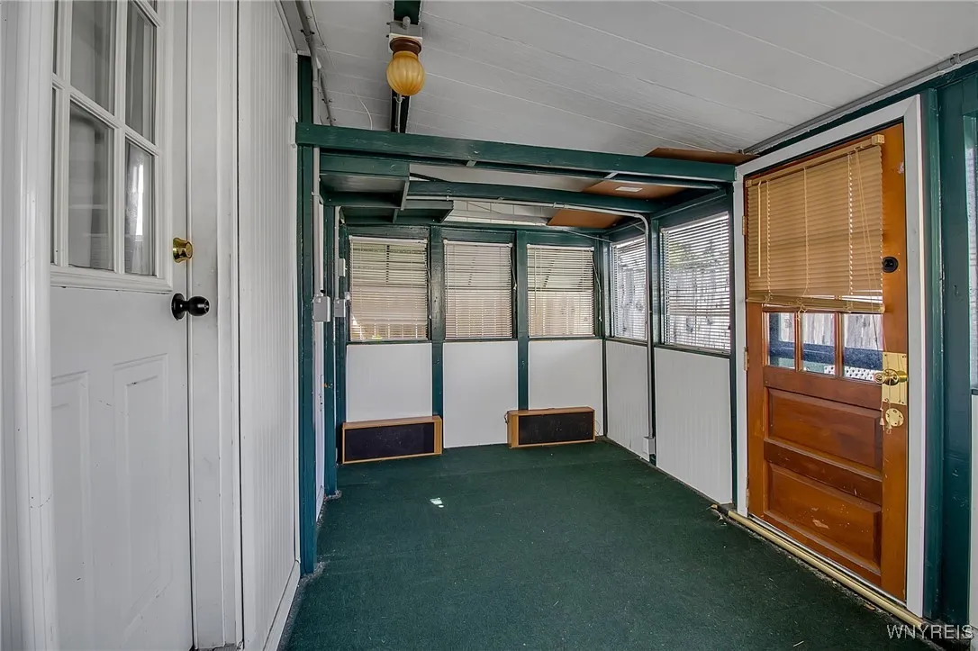 130 Desmond Drive, Tonawanda, New York 14150, Tonawanda, New York 14150, 3 Bedrooms Bedrooms, 10 Rooms Rooms,1 BathroomBathrooms,Residential,For Sale,130 Desmond Drive, Tonawanda, New York 14150,0,B1633422