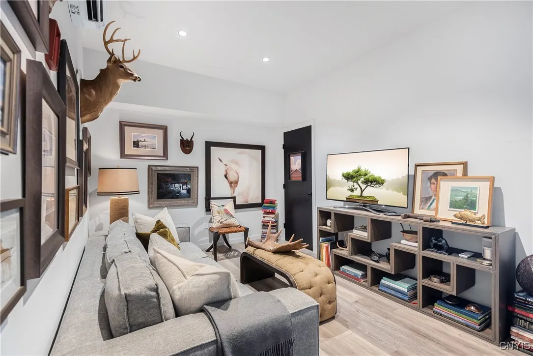 38 East Genesee Street, Skaneateles, New York 1315, Skaneateles, New York 13152, 3 Bedrooms Bedrooms, 14 Rooms Rooms,4 BathroomsBathrooms,Residential,For Sale,38 East Genesee Street, Skaneateles, New York 1315,0,S1633808