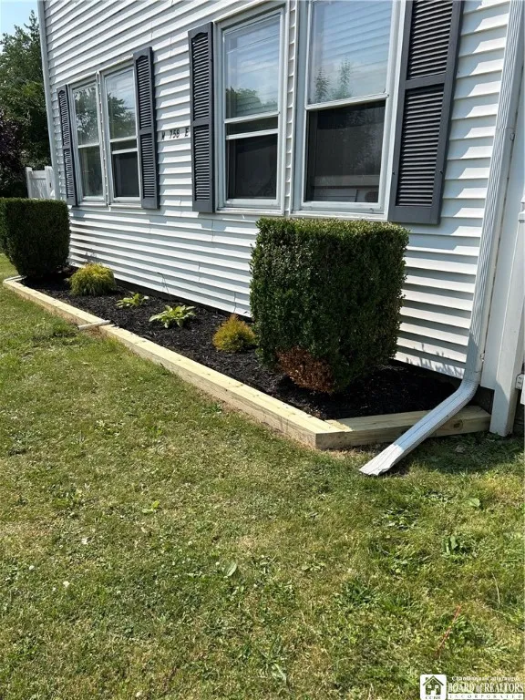 758 Highland Avenue, Tonawanda, New York 14223, Tonawanda, New York 14223, 6 Bedrooms Bedrooms, ,2 BathroomsBathrooms,Residential,Closed,758 Highland Avenue, Tonawanda, New York 14223,0,R1633815
