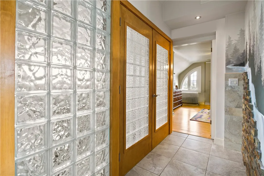 563 Yale Farm Road, Varick, New York 14541, Varick, New York 14541, 7 Bedrooms Bedrooms, 18 Rooms Rooms,6 BathroomsBathrooms,Residential,For Sale,563 Yale Farm Road, Varick, New York 14541,R1630945