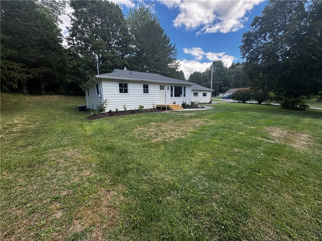7514 State Street Road, Throop, New York 13021, Throop, New York 13021, 3 Bedrooms Bedrooms, 5 Rooms Rooms,1 BathroomBathrooms,Residential,For Sale,7514 State Street Road, Throop, New York 13021,0,R1633636
