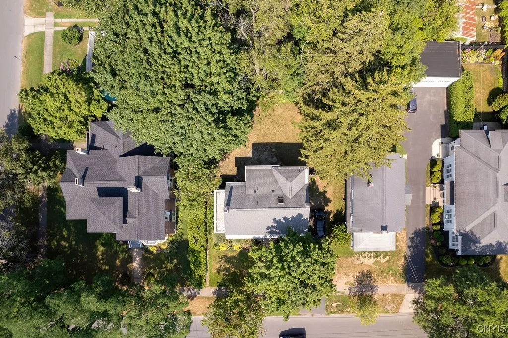 205 South 4th Street, Fulton, New York 13069, Fulton, New York 13069, 4 Bedrooms Bedrooms, 9 Rooms Rooms,1 BathroomBathrooms,Residential,Closed,205 South 4th Street, Fulton, New York 13069,0,S1628456