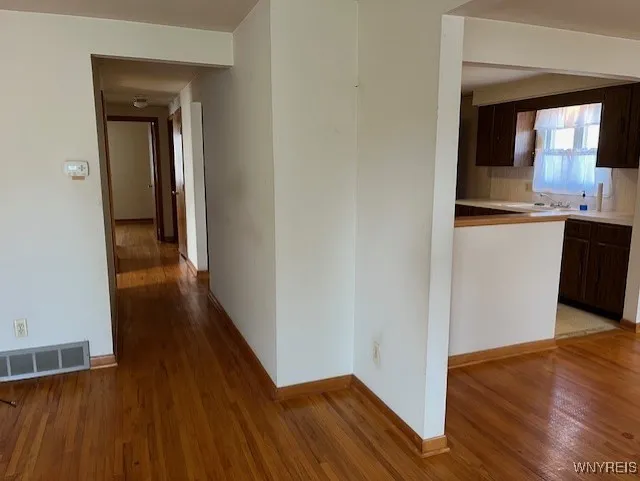 Living room to hall