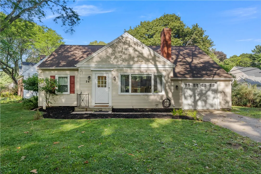 26 Oakridge Drive, Irondequoit, New York 14617, Irondequoit, New York 14617, 4 Bedrooms Bedrooms, 7 Rooms Rooms,2 BathroomsBathrooms,Residential,Closed,26 Oakridge Drive, Irondequoit, New York 14617,0,R1633404