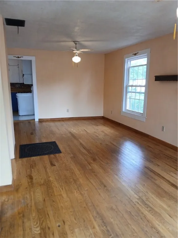 19 South Maple, Corning, New York 14830, Corning, New York 14830, 3 Bedrooms Bedrooms, 9 Rooms Rooms,1 BathroomBathrooms,Residential,For Sale,19 South Maple, Corning, New York 14830,0,R1633724