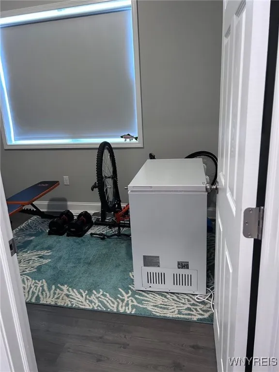 1986 South Park, Buffalo, New York 14220, Buffalo, New York 14220, 2 Bedrooms Bedrooms, 5 Rooms Rooms,1 BathroomBathrooms,Residential Lease,Closed,1986 South Park, Buffalo, New York 14220,0,B1633887