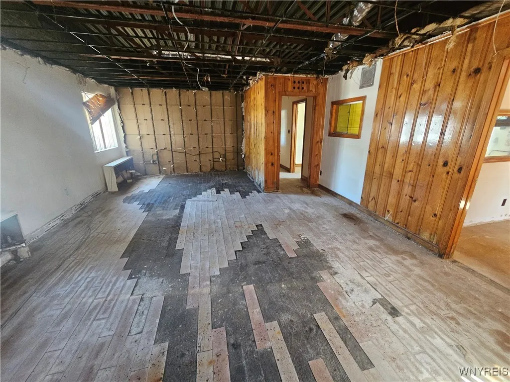 814 Abbott Road, Buffalo, New York 14220, Buffalo, New York 14220, ,Commercial Sale,For Sale,814 Abbott Road, Buffalo, New York 14220,0,B1633903