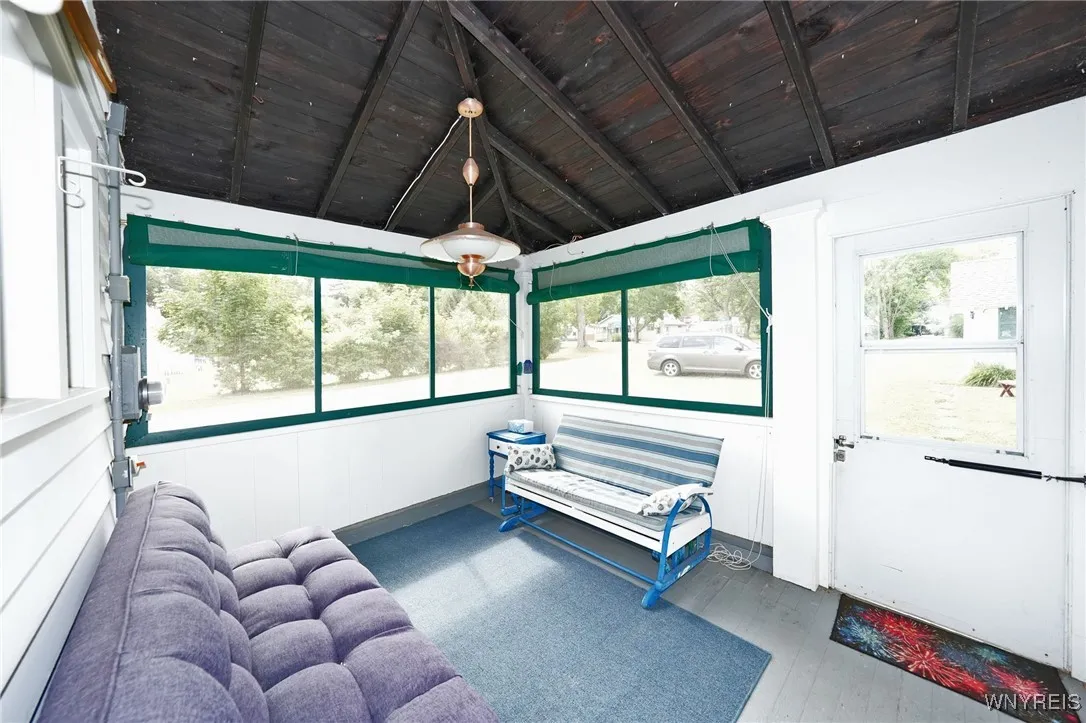 395 Lakeside Road, Evans, New York 14006, Evans, New York 14006, 3 Bedrooms Bedrooms, 5 Rooms Rooms,2 BathroomsBathrooms,Residential,Closed,395 Lakeside Road, Evans, New York 14006,0,B1631968