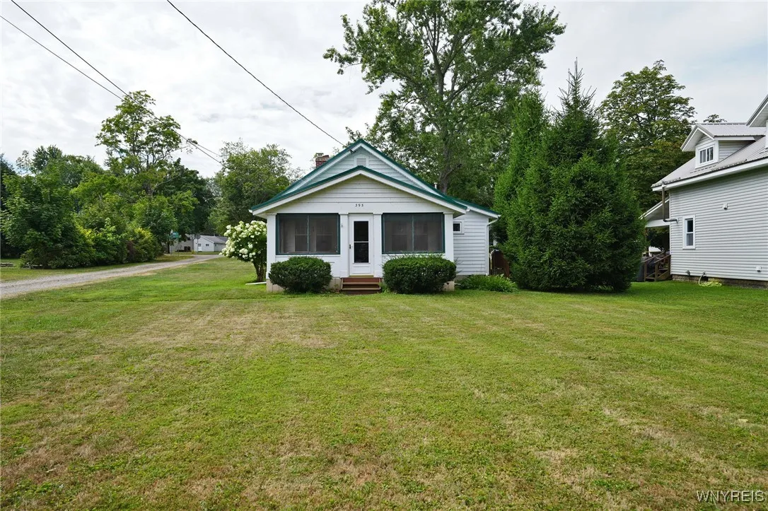 395 Lakeside Road, Evans, New York 14006, Evans, New York 14006, 3 Bedrooms Bedrooms, 5 Rooms Rooms,2 BathroomsBathrooms,Residential,Closed,395 Lakeside Road, Evans, New York 14006,0,B1631968
