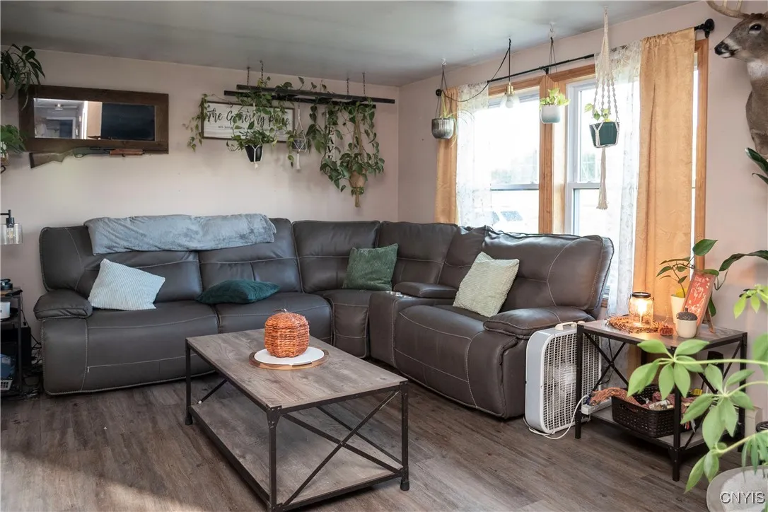 9155 Fraser Road, Steuben, New York 13354, Steuben, New York 13354, 3 Bedrooms Bedrooms, 6 Rooms Rooms,1 BathroomBathrooms,Residential,For Sale,9155 Fraser Road, Steuben, New York 13354,0,S1630247
