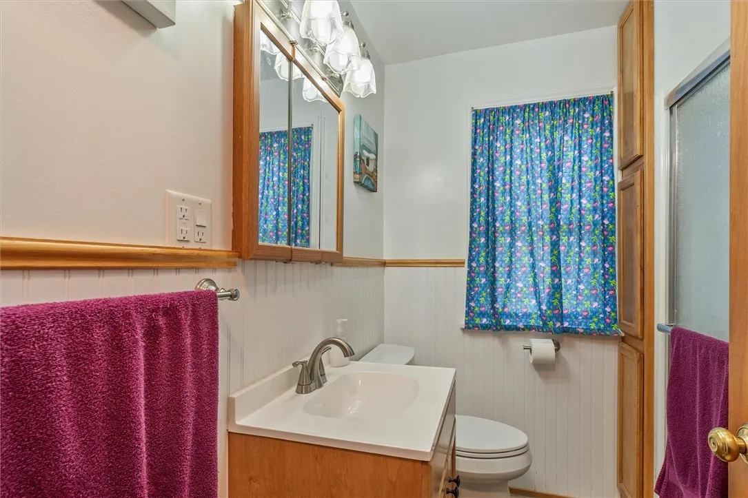 456 Brookview Drive, Irondequoit, New York 14617, Irondequoit, New York 14617, 3 Bedrooms Bedrooms, 6 Rooms Rooms,2 BathroomsBathrooms,Residential,Closed,456 Brookview Drive, Irondequoit, New York 14617,0,R1633600