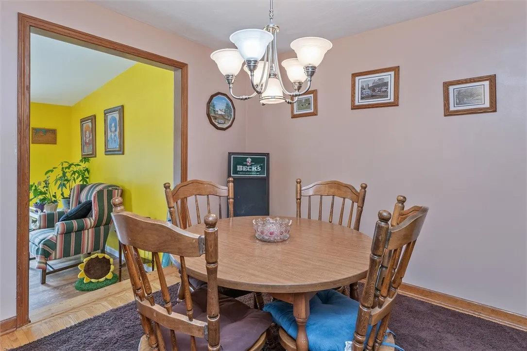 456 Brookview Drive, Irondequoit, New York 14617, Irondequoit, New York 14617, 3 Bedrooms Bedrooms, 6 Rooms Rooms,2 BathroomsBathrooms,Residential,Closed,456 Brookview Drive, Irondequoit, New York 14617,0,R1633600